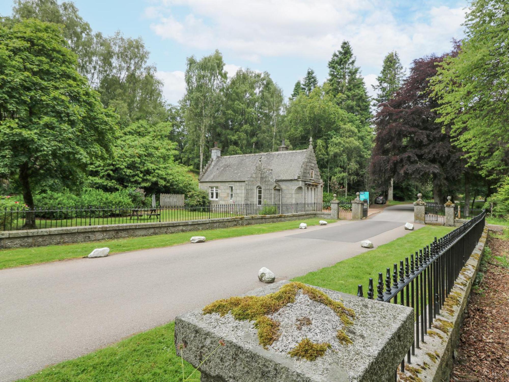 East Lodge - Crathes Castle Banchory Exterior photo